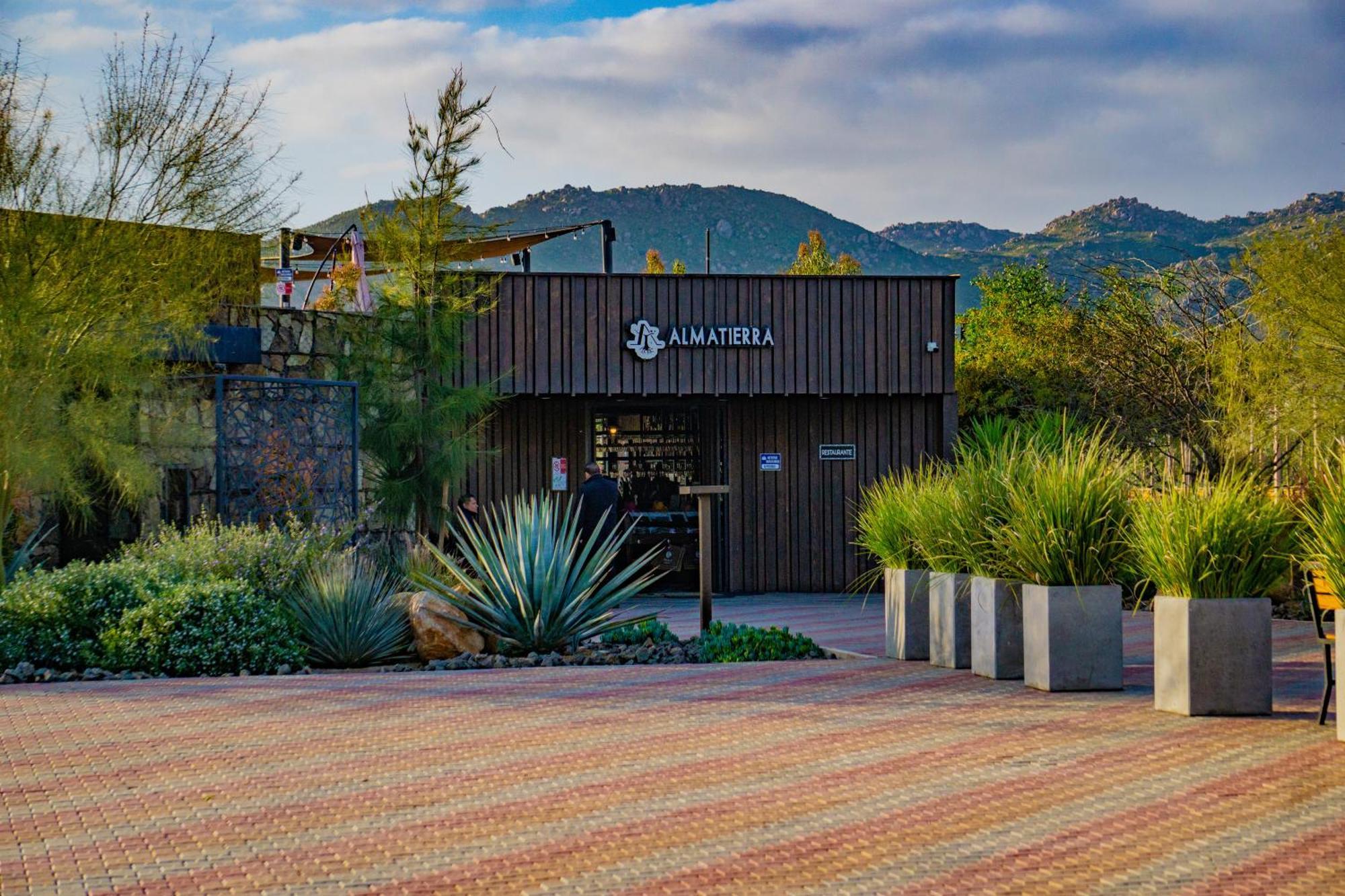 Ojo Azul Resort Valle de Guadalupe Eksteriør bilde