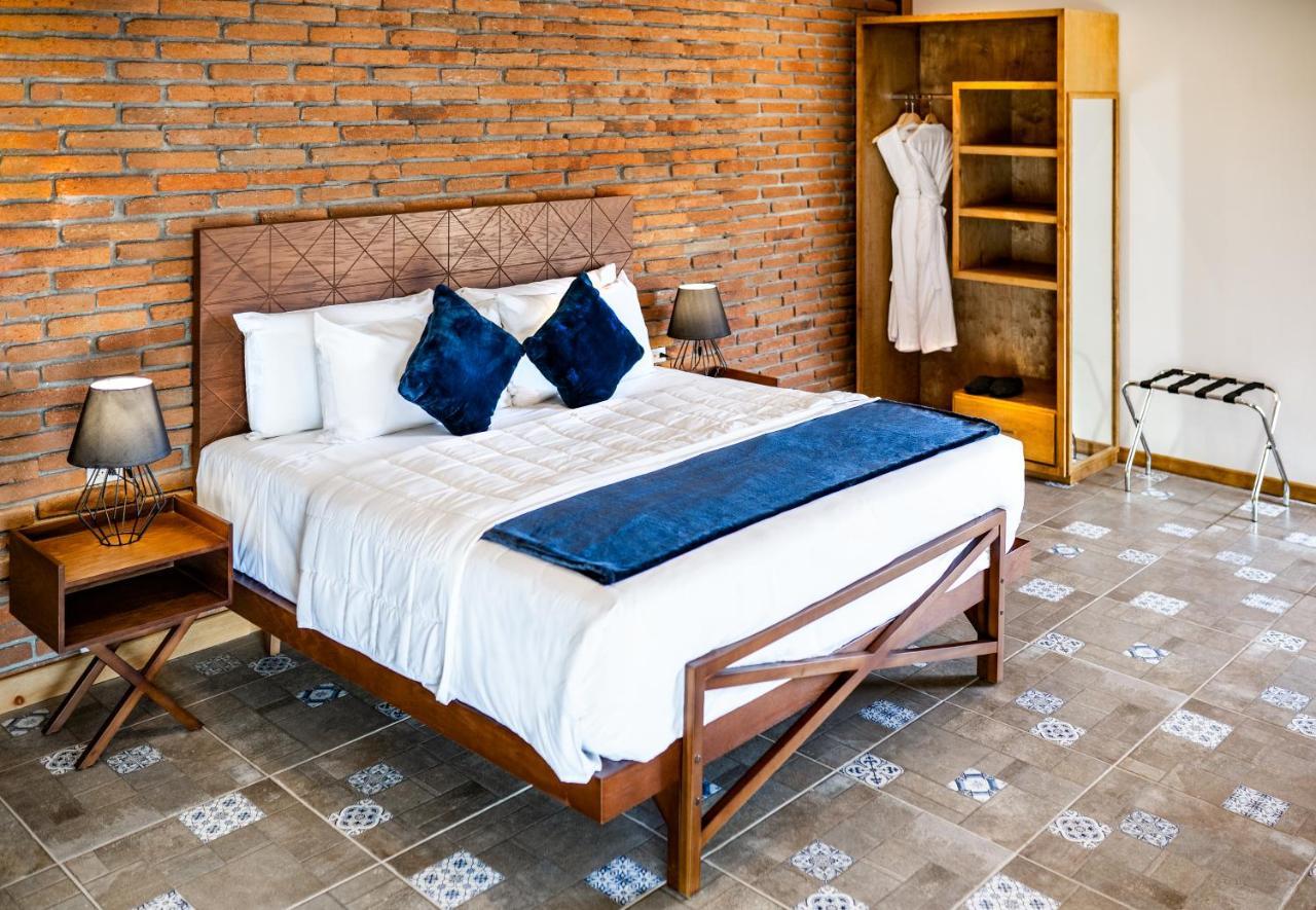 Ojo Azul Resort Valle de Guadalupe Eksteriør bilde
